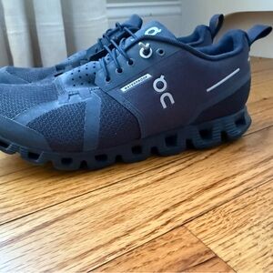 On Running Men's Black Athletic Shoes